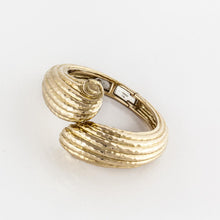 Load image into Gallery viewer, Estate David Webb Crossover Bracelet in Yellow Gold

