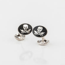 Load image into Gallery viewer, Deakin &amp; Francis Skull And Swords Cufflinks
