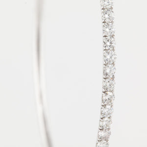 18K White Gold Diamond Bangle Bracelet