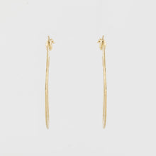 Load image into Gallery viewer, 18K Hammered Gold Hoop Earrings
