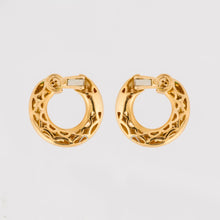 Load image into Gallery viewer, Vintage Cartier 18K Gold Cougar Earrings
