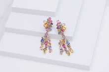Load image into Gallery viewer, Estate David Webb 18K Gold Sapphire Cluster Drop Earrings
