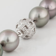 Load image into Gallery viewer, Cultured Tahitian Pearl Necklace
