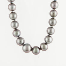 Load image into Gallery viewer, Tahitian Cultured Pearl Necklace
