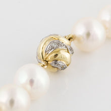 Load image into Gallery viewer, Cultured Pearl Necklace
