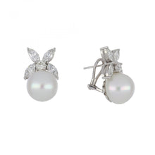 Load image into Gallery viewer, 18K White Gold South Sea Pearl Earrings
