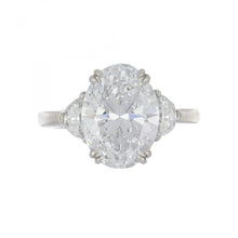 Load image into Gallery viewer, GIA 4.01 Carat Oval Diamond Platinum Engagement Ring
