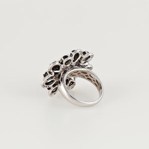 18K White Gold Onyx and Diamond Flower Ring