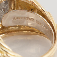 Load image into Gallery viewer, Estate David Webb 18K Gold Diamond Ring
