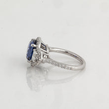 Load image into Gallery viewer, Platinum Color Change Sapphire and Diamond Ring
