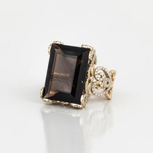 Load image into Gallery viewer, 18K Gold Quartz and Diamond Ring
