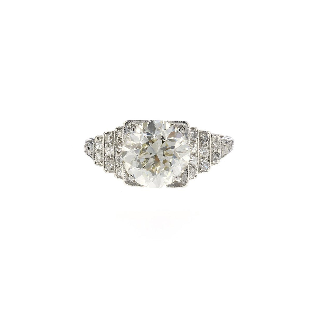 Art Deco Platinum Illusion-Set Diamond Engagement Ring