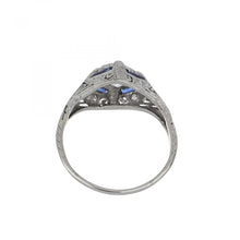 Load image into Gallery viewer, Art Deco 0.96 Carat Old Mine-Cut Diamond Ring
