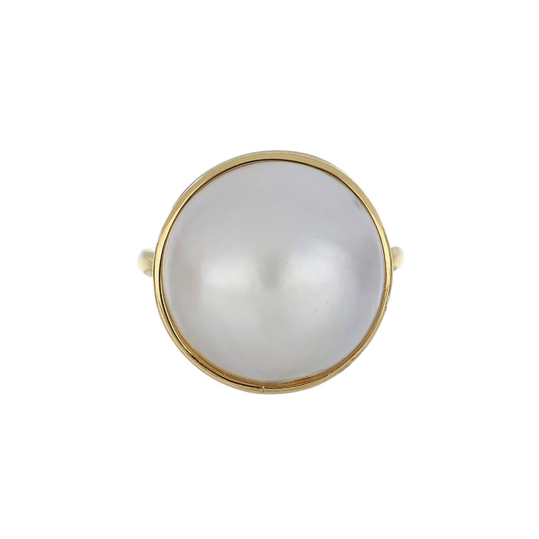 Estate 18K Gold Bezel-Set Mabé Pearl Ring