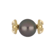 Load image into Gallery viewer, Estate 18K Gold Tahitian Pearl Ring
