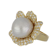 Load image into Gallery viewer, Vintage 18K Gold Baroque Pearl and Diamond Flower Ring
