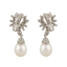Load image into Gallery viewer, Estate David Webb Platinum Diamond and Pearl Drop Earrings
